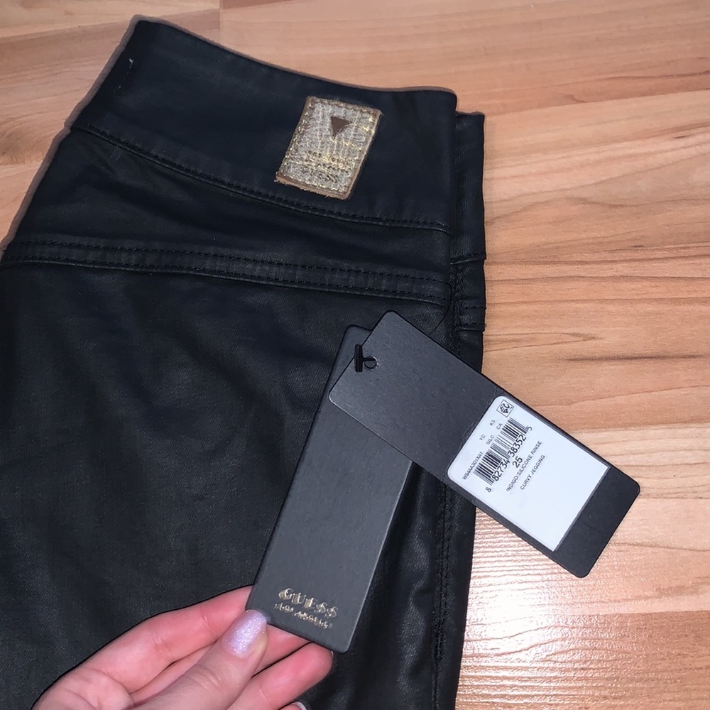 Guess | Curvy Faux Leather Jeggings Size 25 - Picture 3 of 8